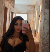 Cutie - escort in Baku