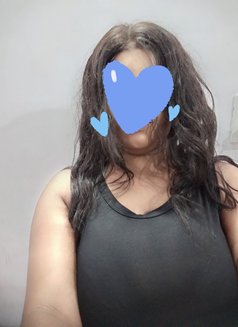 Cutie Juicy IN UTTAM EAST - escort in New Delhi Photo 2 of 2