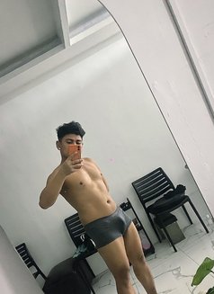 Cutie Moreno - Male escort in Manila Photo 2 of 5