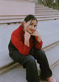Cutie Pie ( Neetu ) - puta in Jaipur Photo 1 of 3