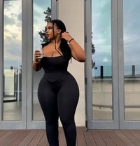 Cutie Veron - escort in Erbil Photo 4 of 6