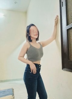 Gorgeous 윤헤 - real meet - escort in Mumbai Photo 6 of 10