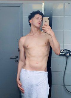 Cuty boy - Acompañantes masculino in İstanbul Photo 7 of 7