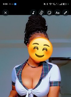 Cuty - escort in Nairobi Photo 2 of 2