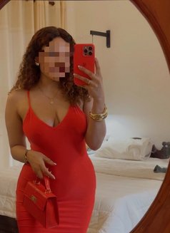 Cyarah - escort in Colombo Photo 4 of 4