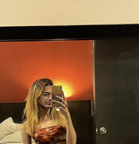 Cycy (camshow/content/meet) - Acompañantes transexual in Manila