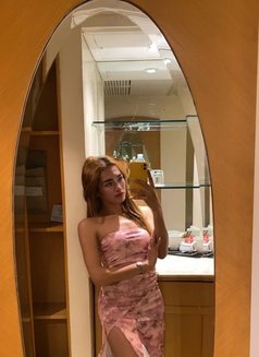 Cycy - Transsexual escort in Manila Photo 18 of 20