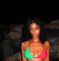 Cynthia - escort in Abidjan