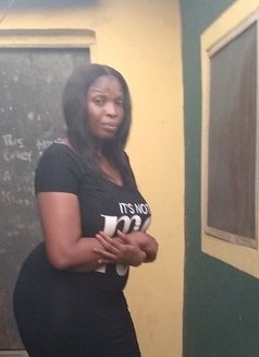 Cynthia - puta in Lagos, Nigeria Photo 1 of 4