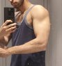 Cyrax - Acompañantes masculino in New Delhi Photo 1 of 7