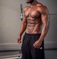 Cyril - Acompañantes masculino in Doha