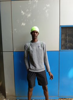 Cyzlack Meechum - Male escort in Nairobi Photo 3 of 12