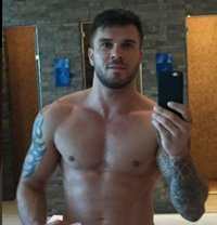 CzechmateXXL Prime Package - Acompañantes masculino in Bali