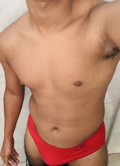 D for Men - Male escort in Colombo Photo 2 of 3