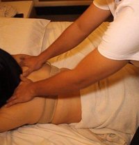 D is in Demand - Acompañantes masculino in Chandigarh