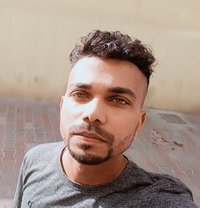 D King - Male escort in Dubai