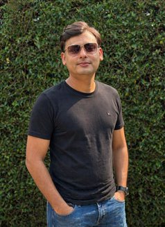 D T S - Male escort in Surat Photo 2 of 3