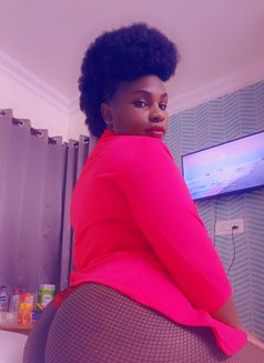 Da Black Queen Herself - escort in New Delhi Photo 5 of 6