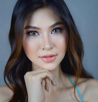 Da Li - escort in Singapore