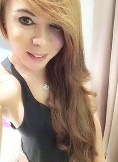 its me IRISH da RELOADER - Transsexual escort in Hong Kong Photo 11 of 12