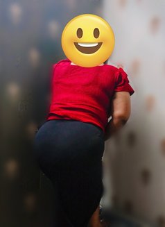Cam girl - escort in Mumbai Photo 2 of 3