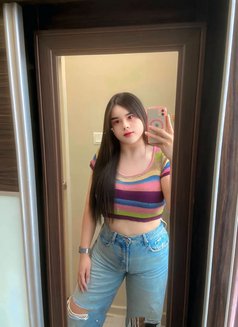 Dada Rinrada - Acompañantes transexual in Phuket Photo 11 of 18