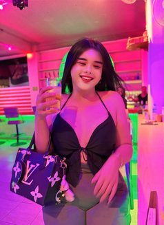 Dada Rinrada - Acompañantes transexual in Phuket Photo 15 of 18