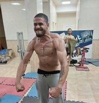 Daddy D - Transsexual escort in Dubai