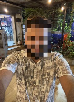 Daddy - Acompañantes masculino in Bangalore Photo 4 of 4