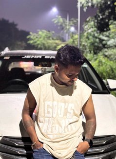 Daddy - Male escort in Bangalore Photo 2 of 5