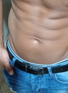 Daddy Jay - Acompañantes masculino in Beirut Photo 2 of 6