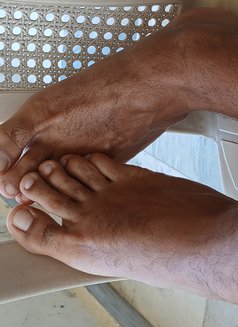 Daddy Jay - Male escort in Beirut Photo 7 of 8