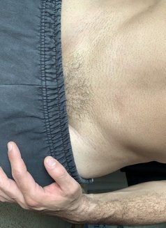 Daddy Jay - Male escort in Beirut Photo 11 of 12