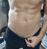 Daddy Jay - Male escort in Beirut