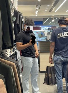 Daddy22 - Acompañantes masculino in Mumbai Photo 1 of 6