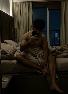 Daddyyaan - Acompañantes masculino in Indore Photo 4 of 4