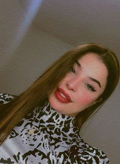 Dado - escort in Beirut Photo 4 of 6