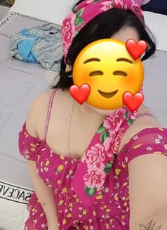 Dado - puta in Dubai Photo 5 of 7