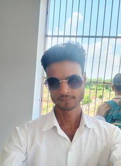 Daemon - Male escort in Aligarh Photo 1 of 2
