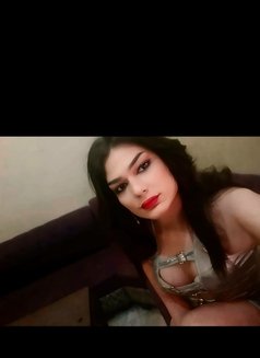 Dahab - Transsexual escort in Damascus Photo 1 of 3