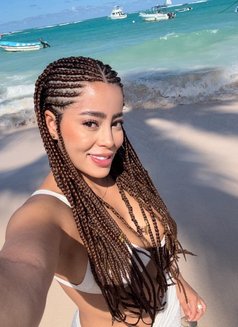 Dahlia - escort in Dubai Photo 14 of 19