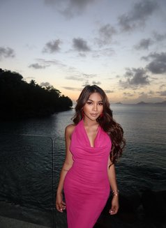 Dahlia few days - puta in Mumbai Photo 28 of 28