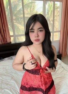 Dahlia - escort in Şalālah Photo 5 of 5