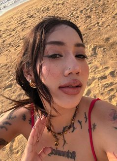 Dahppeem First Time Daddy - puta in Okinawa Island Photo 3 of 8