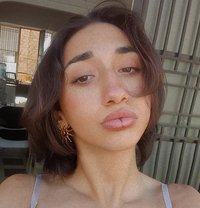 Daiana - Transsexual escort in Beirut