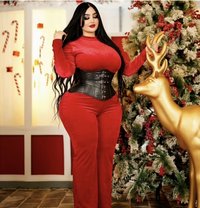 Daily - adult performer in Dubai
