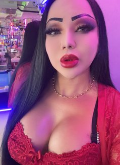 Daimond - Acompañantes transexual in Pattaya Photo 4 of 6