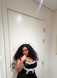 Daina - escort in Dubai Photo 3 of 4