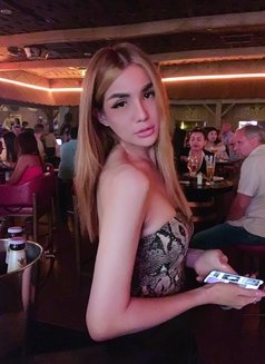 Daina Phuket - Transsexual escort in Abu Dhabi Photo 5 of 5