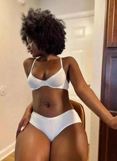 Daisy, - escort in Vadodara Photo 1 of 2